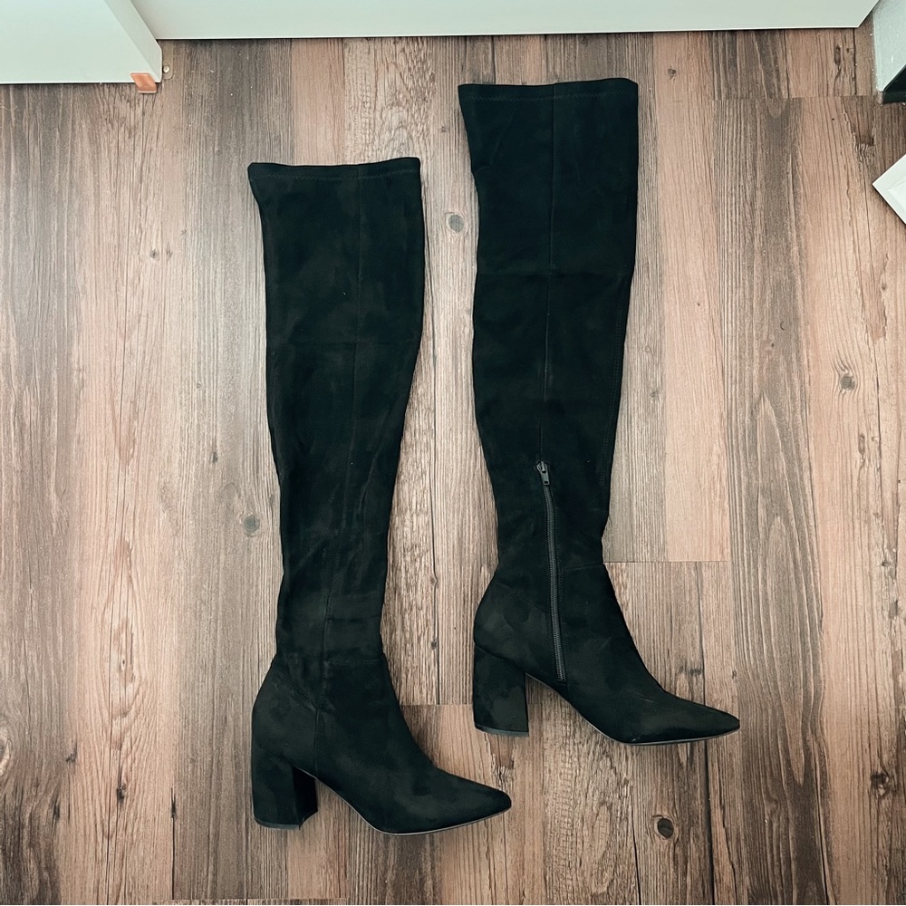 US7 Black Steve Madden Nifty Pointed Toe Over the Knee Boot